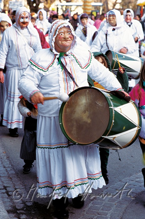 Trommelweiber am Faschingsdienstag in Bad Aussee
