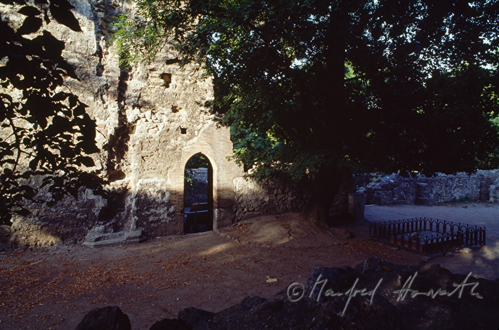 Kloster-Ruine der Dominikanerinnen