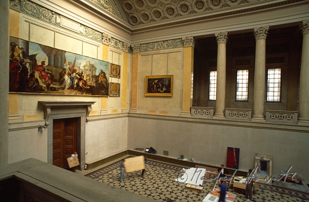 Museum der Bildenden Künste, Ausstellungsaufbau