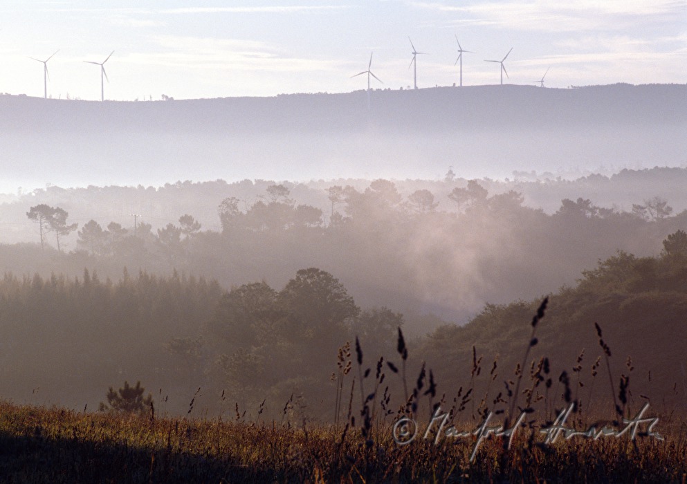 Windräder bei Olveiroa