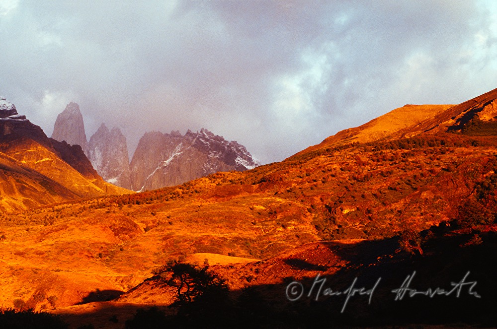 Torres del Paine zu Sonnenaufgang