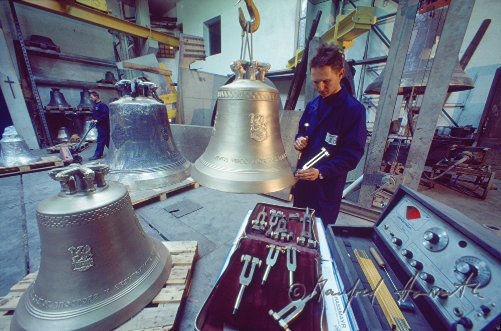Stimmen der Glocke