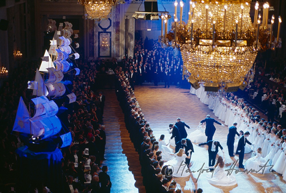Polonaise beim Kaffeesiederball