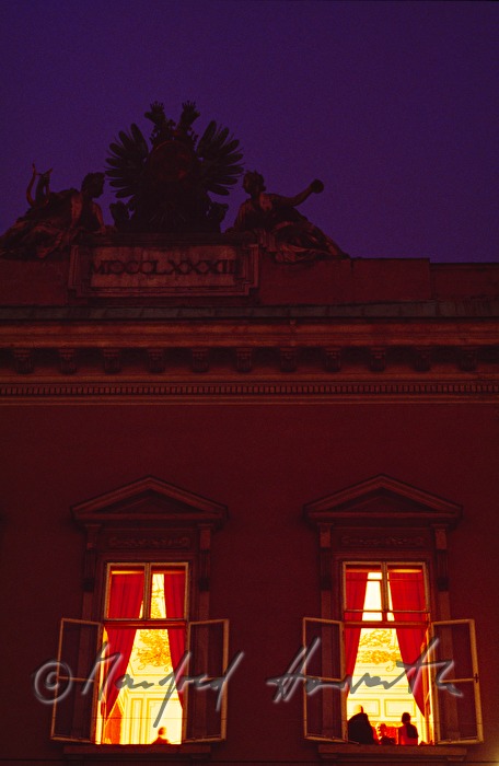 Fenster des Palais Pallavicini