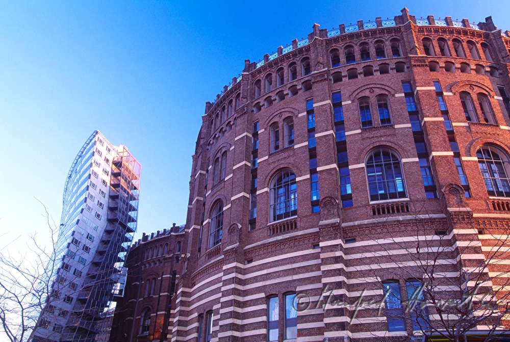 Gasometer City