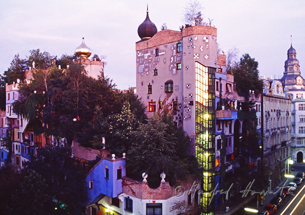 Hundertwasser-Wohnhausanlage