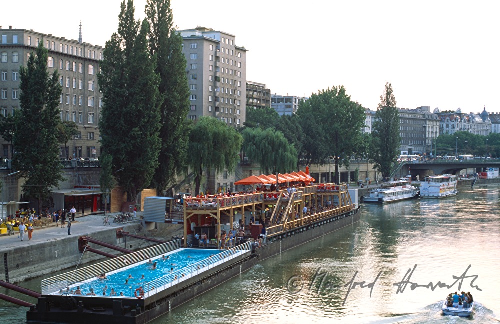 Badeschiff beim Schwedenplatz