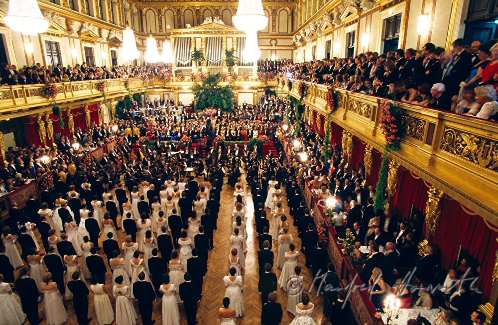 Tänzer auf dem Philharmonikerball
