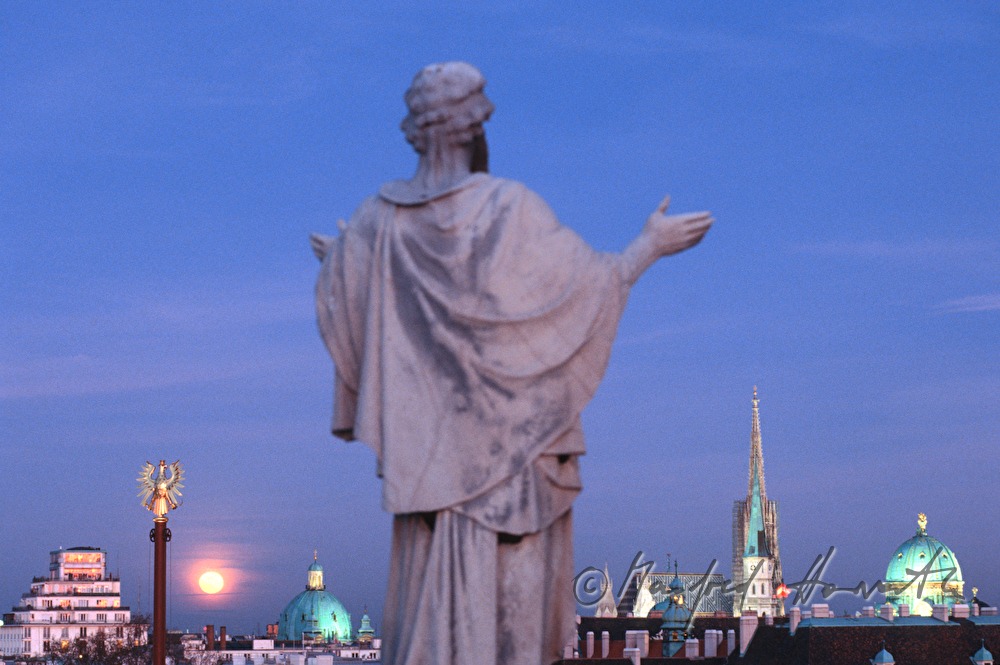 Statue vom Parlament-Dach , Panorama