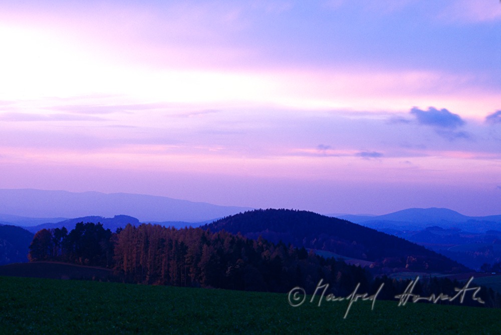 hügelige Landschaft