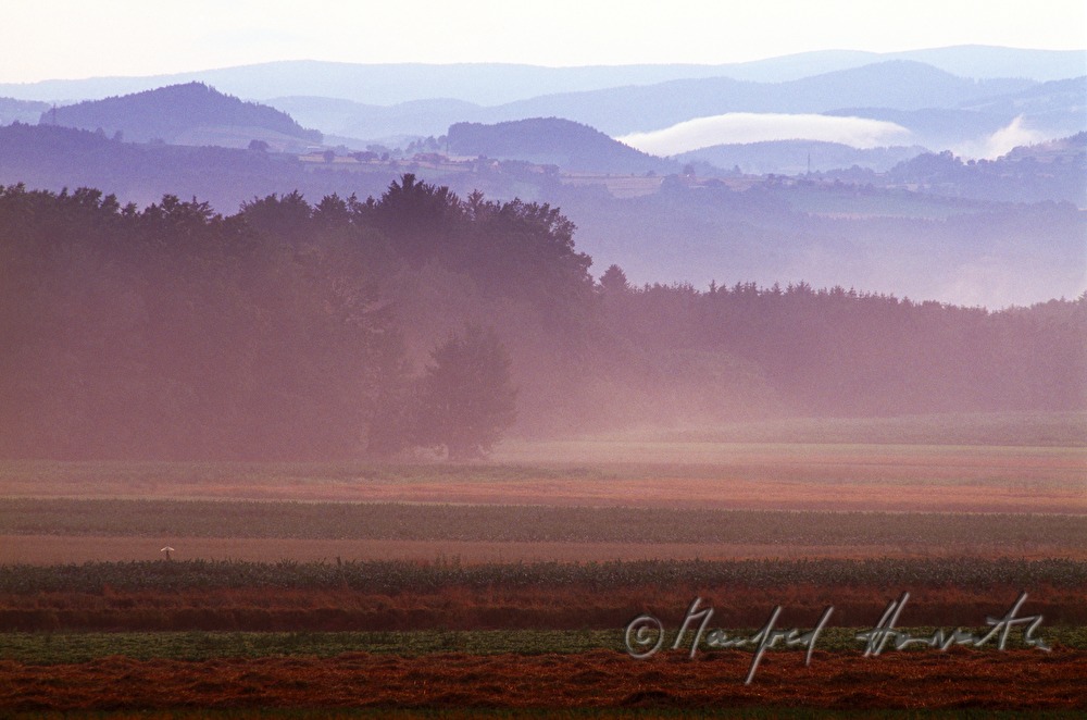 hügelige Landschaft