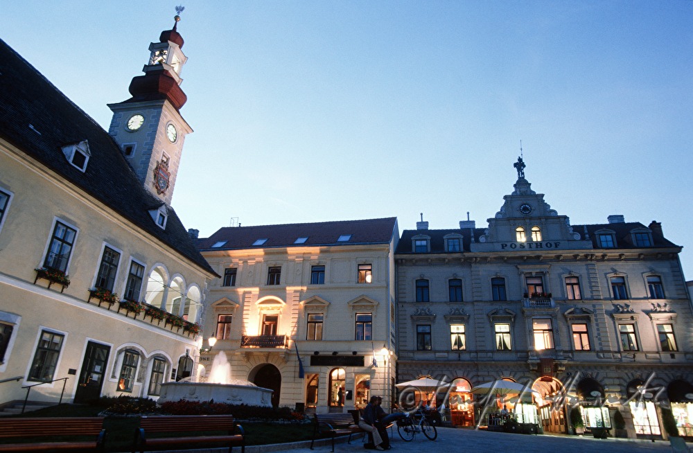 Europaplatz, Rathaus, Europabrunnen
