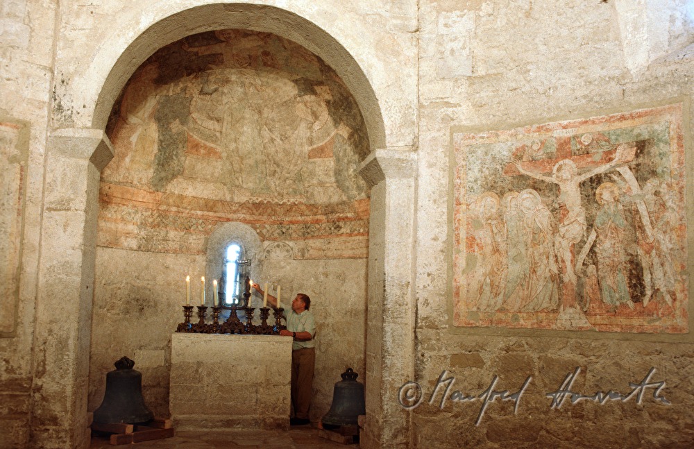 romanische Kapelle über dem Karner