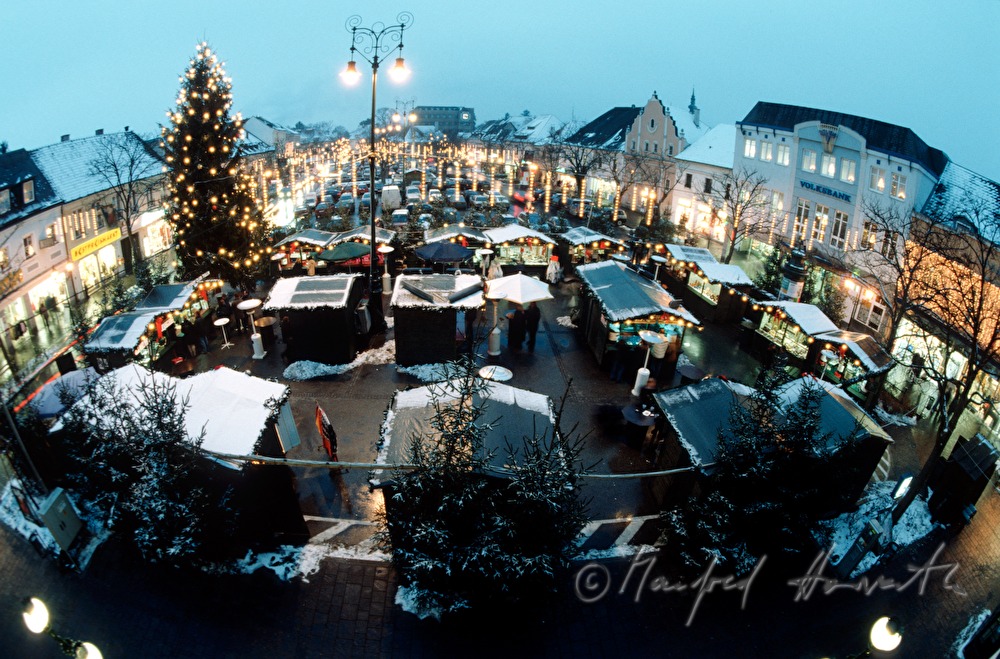 Hauptplatz, Christkindlmarkt