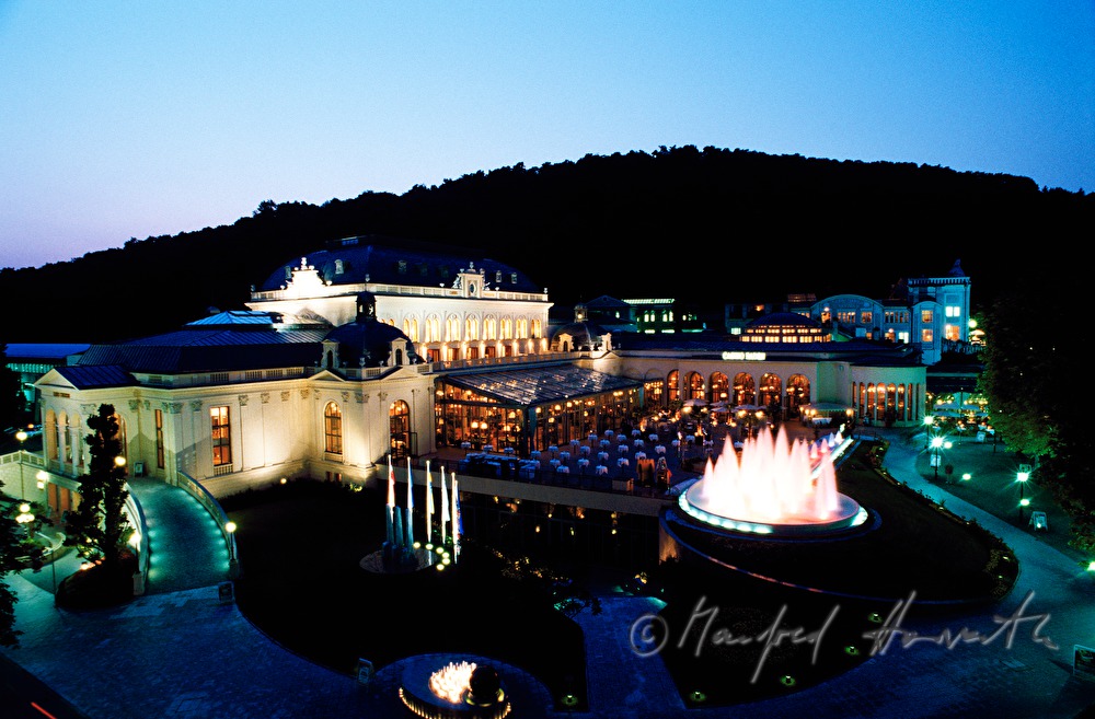 Casino und Sommerarena im Kurpark