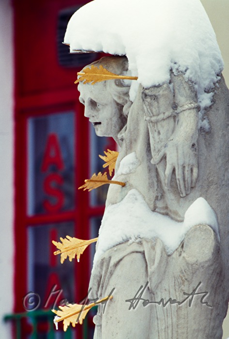 Pestsäule, Detail des Heiligen Sebastian