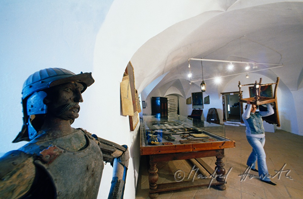 Museum in der burg / Flaggen