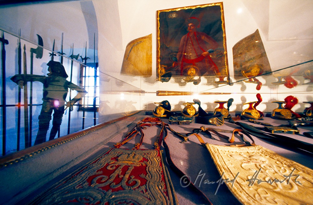 Museum mit Ausstellungsexponaten