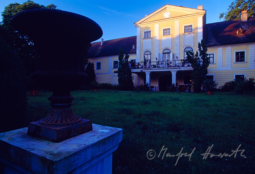 Schloss Potzneusiedl, Garten