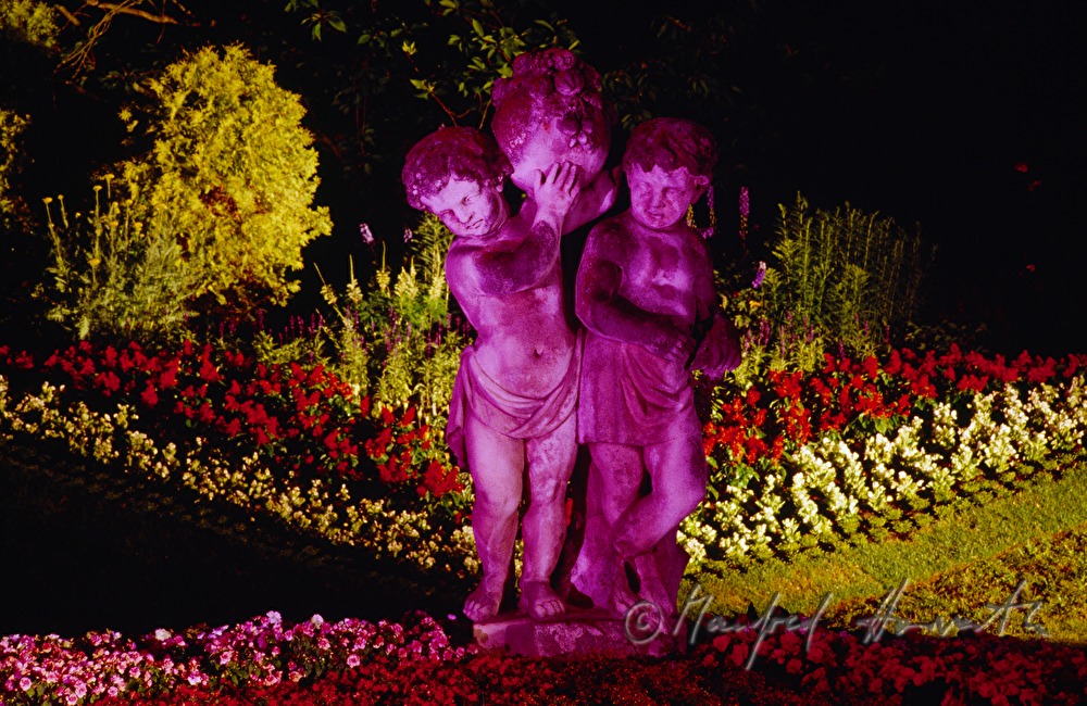 Gartenskulptur im Park
