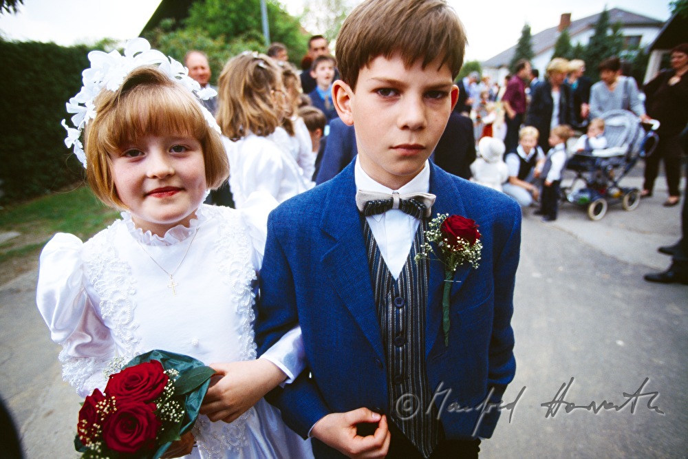 Kroatische Hochzeit - Hochzeitszug zur Kirche