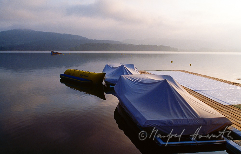 Boote am Ufer