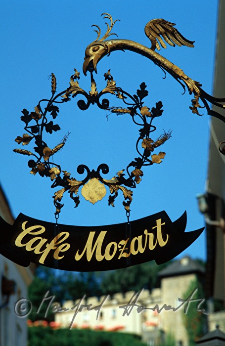Schild von Cafe Mozart