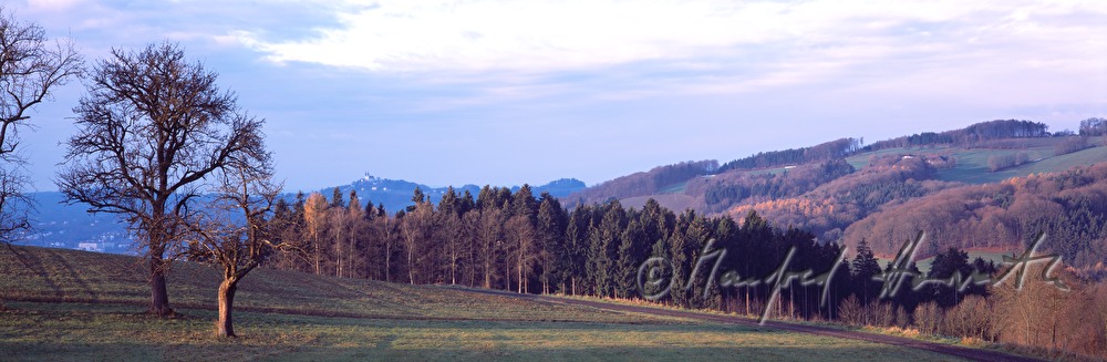 Blick über das Mühlviertel zum Pöstlingberg