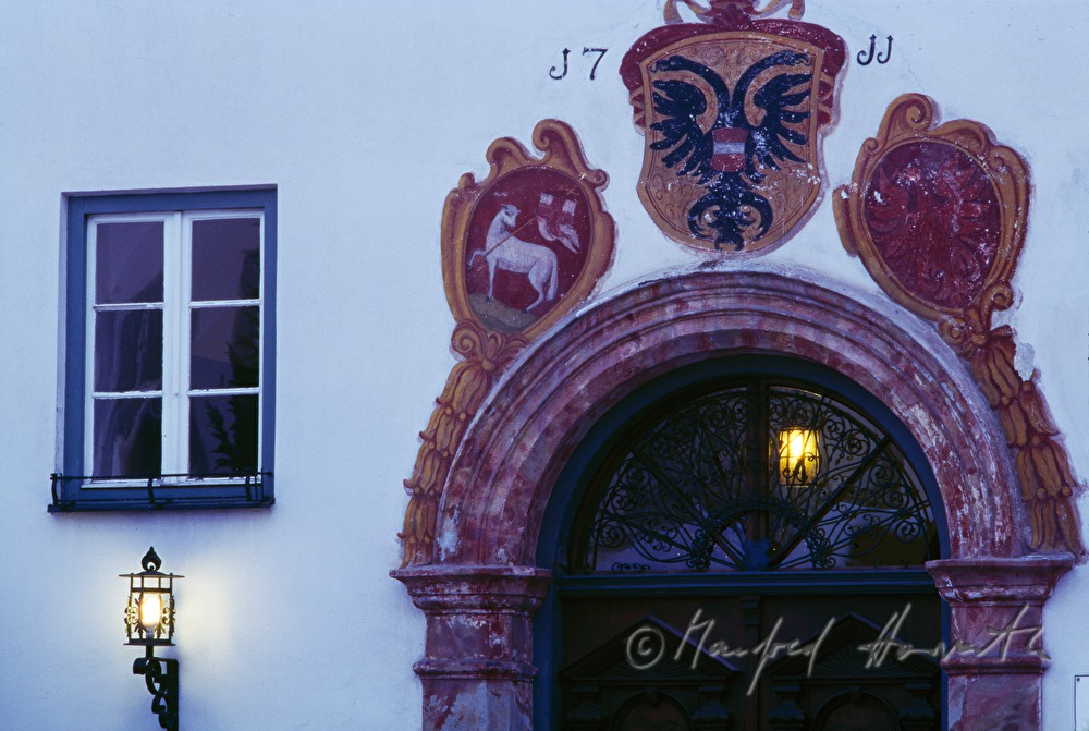 Fresko über dem Portal
