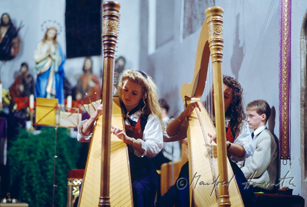 Harfenmusik in der Kirche