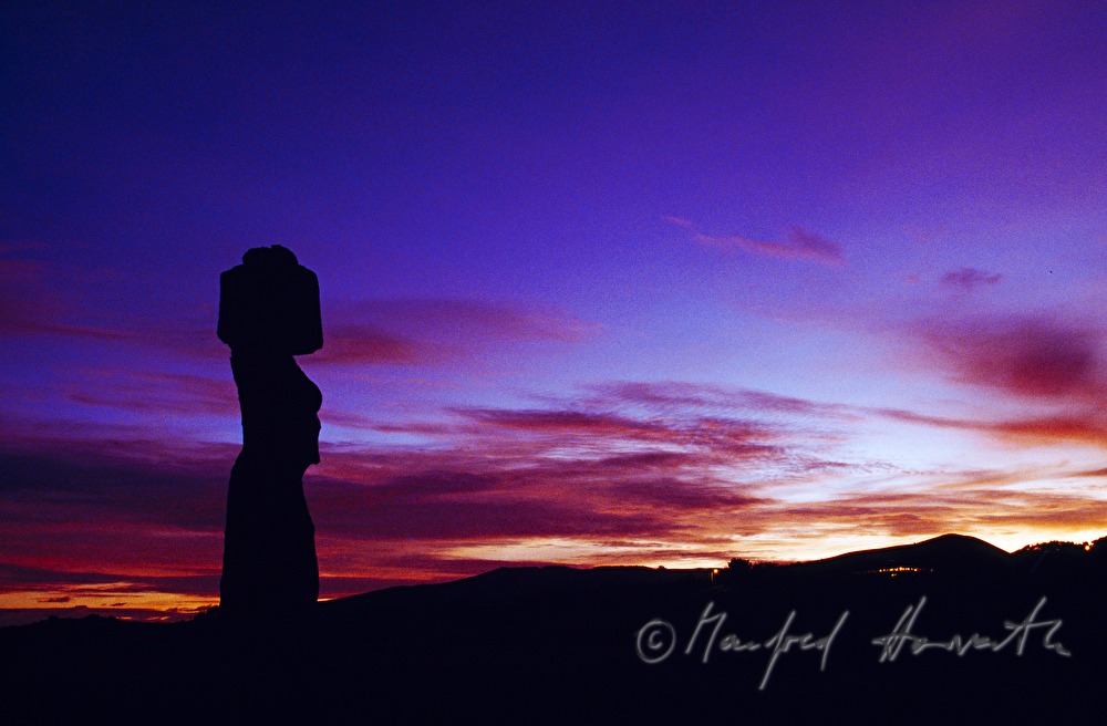 Moai an der Tahai Beach