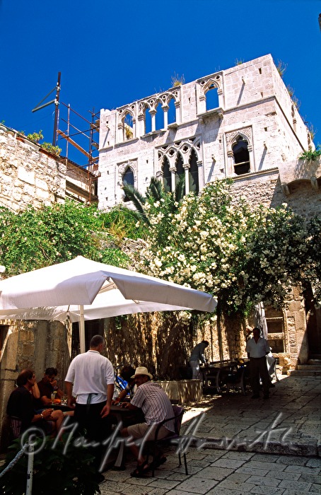 Strassencafe in der Altstadt