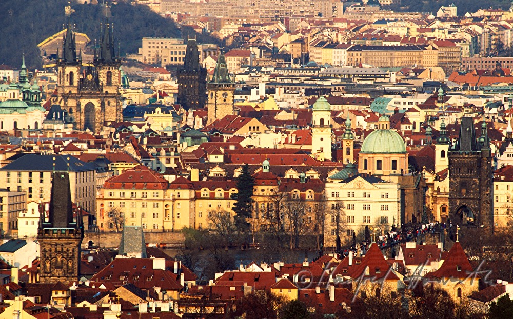 Blick von Mala Strana auf die Altstadt