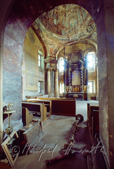 Schlosskapelle mit Unrat