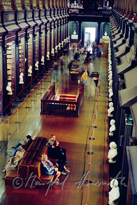 Großer Saal der Bibliothek