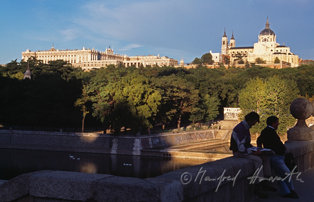 Palacio Real de Madrid und Kathedrale La Almudena