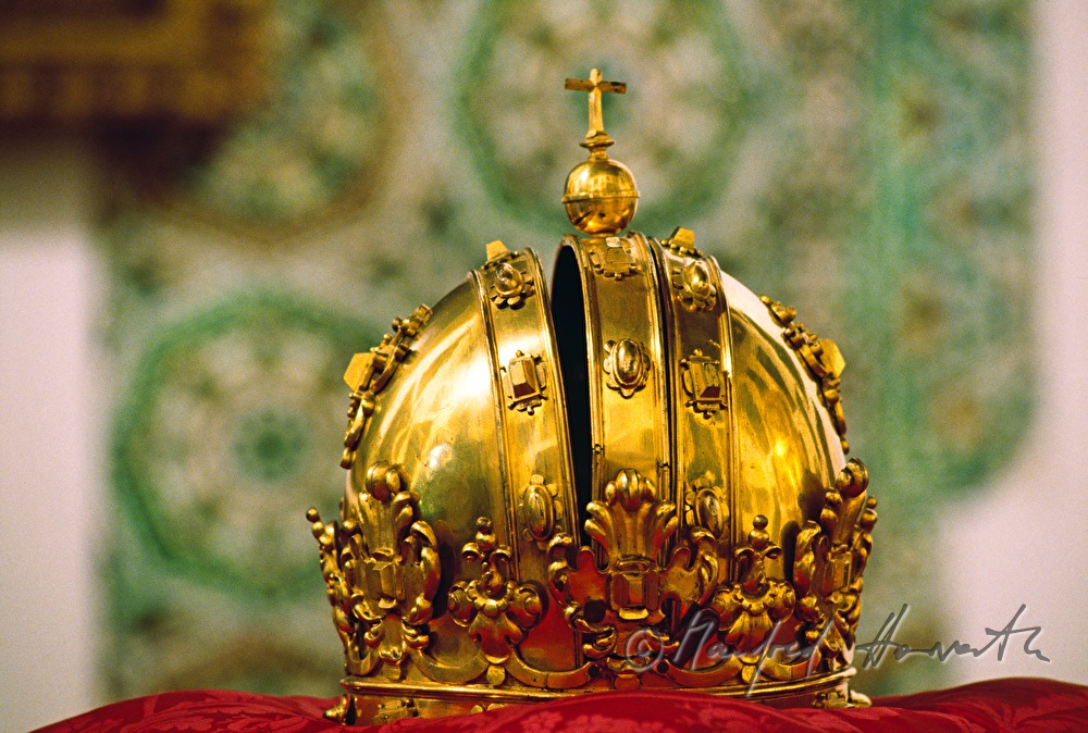 Krone von Philipp II. im Museum