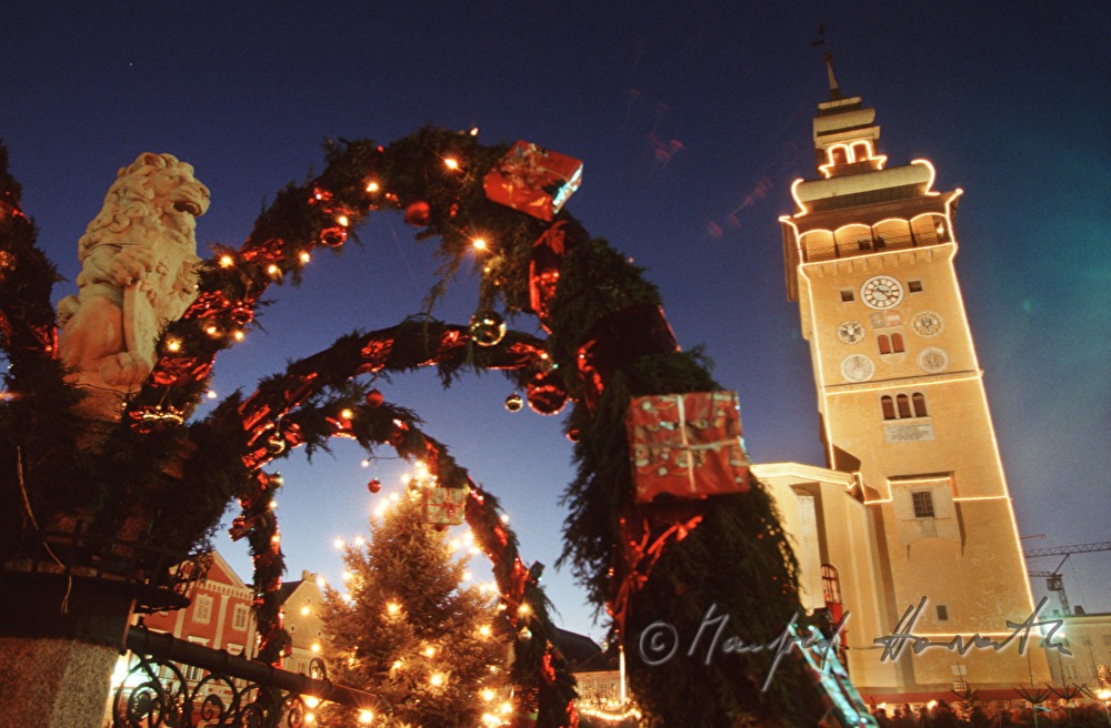 Christkindlmarkt auf dem Hauptplatz