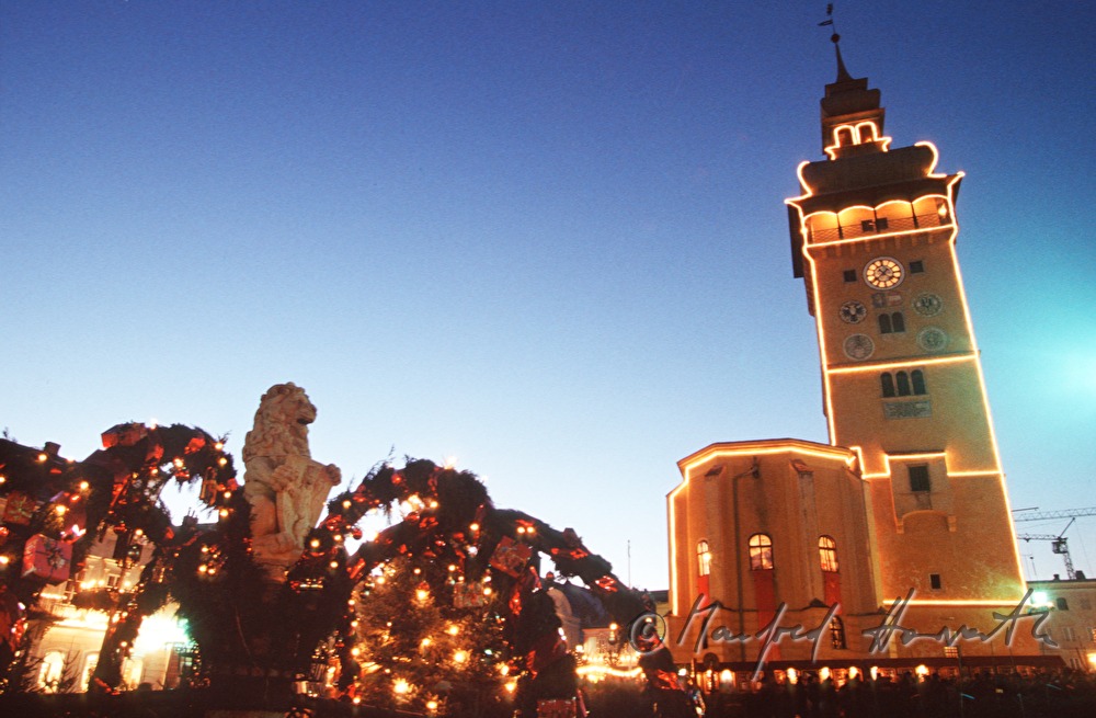 Christkindlmarkt auf dem Hauptplatz