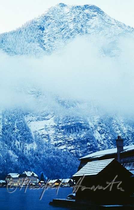 Bootshaus und Hallstatt