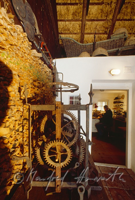 Museum für Turmuhren und Bratenwender