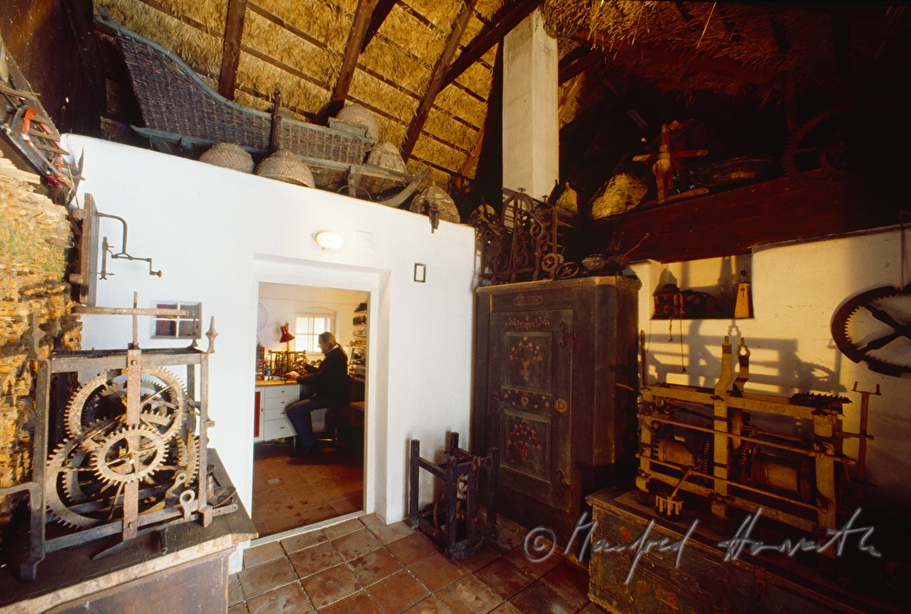 Museum für Turmuhren und Bratenwender