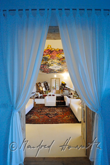 Suite mit Graffiti im Schlosshotel Trebesice