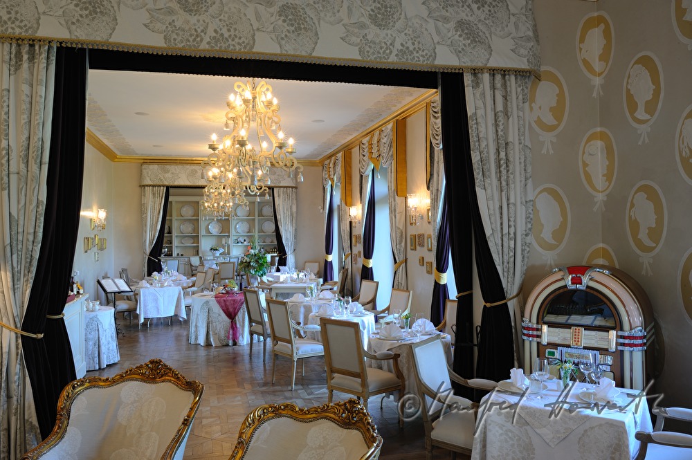 Chateau Mcely, Speisesaal