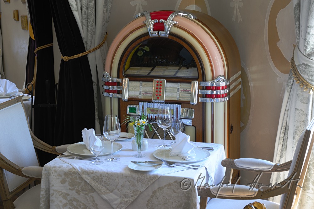 Chateau Mcely, Speisesaal