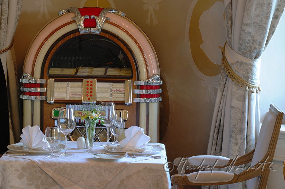 Chateau Mcely, Speisesaal
