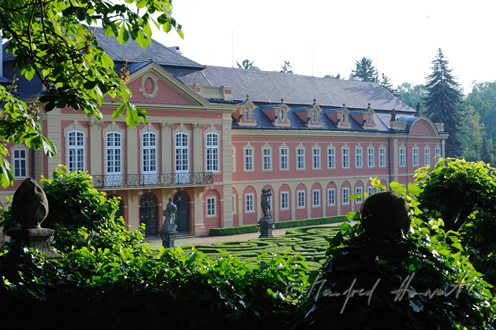 Schloss Dobris, Gartenfront, Barockgarten
