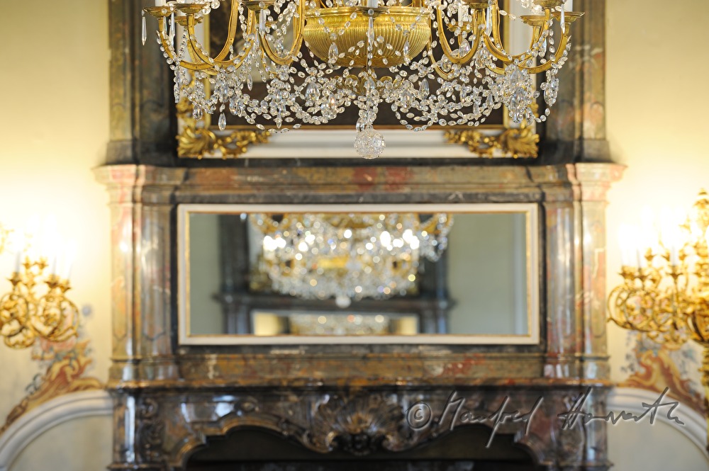 Schloss Dobris, Spiegelsaal, Luster