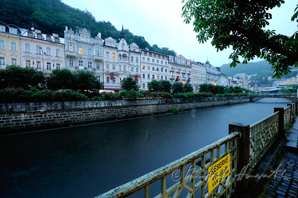 Grandhotel Pupp, Promenade am Fluss Tepla