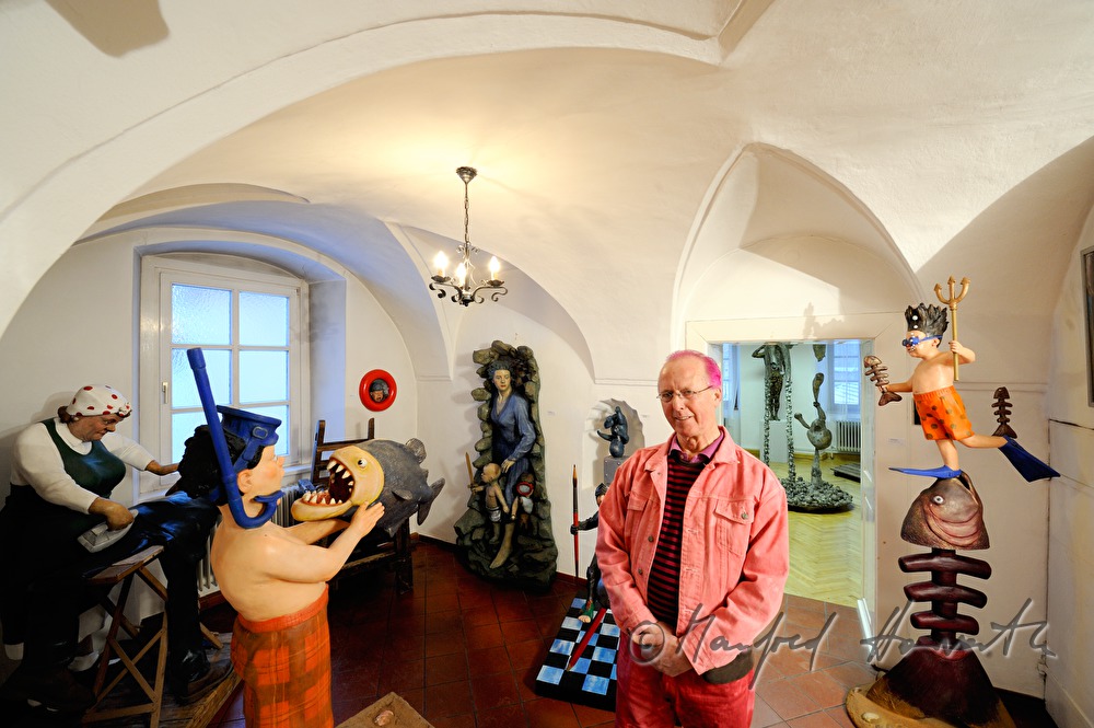 Galerist Nick Treadwell in seinem Museum